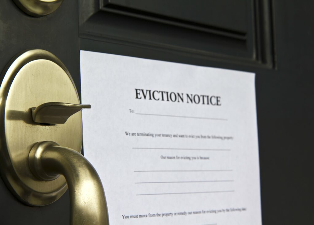 Evicting a Tenant Notice on Door